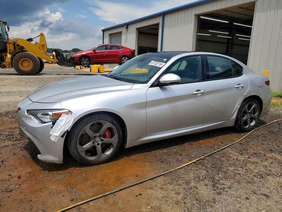 Aukcja sprzedaży 2017 Alfa Romeo Giulia, vin: ZARFAEBN6H7551961, numer aukcji: 61733716