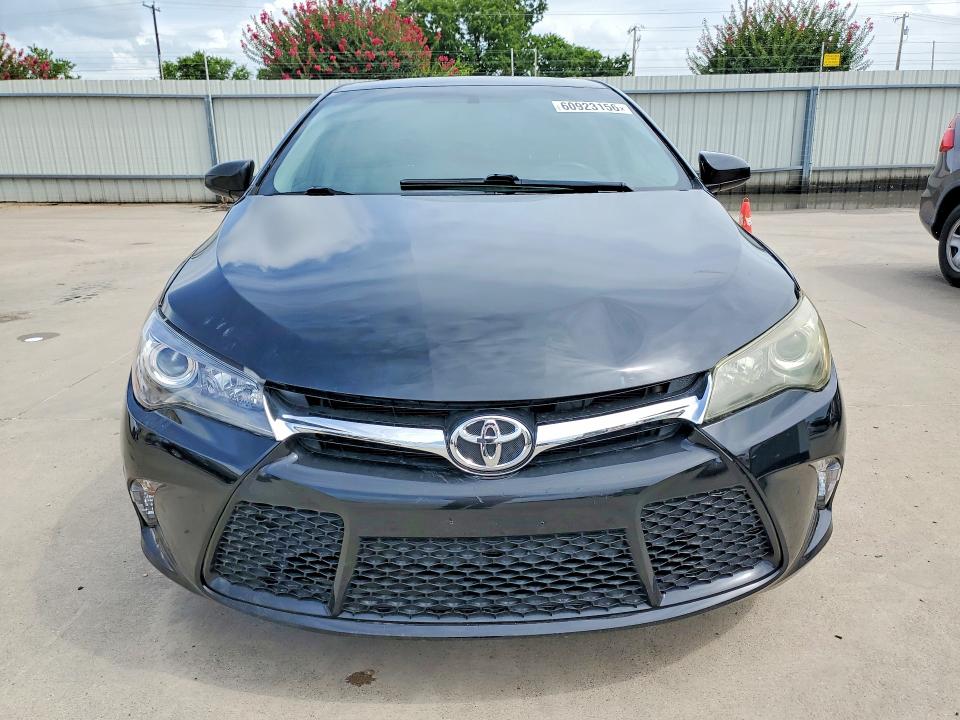 Продажа на аукционе авто 2017 Toyota Camry, vin: 4T1BF1FK1HU737293, номер лота: 60923156