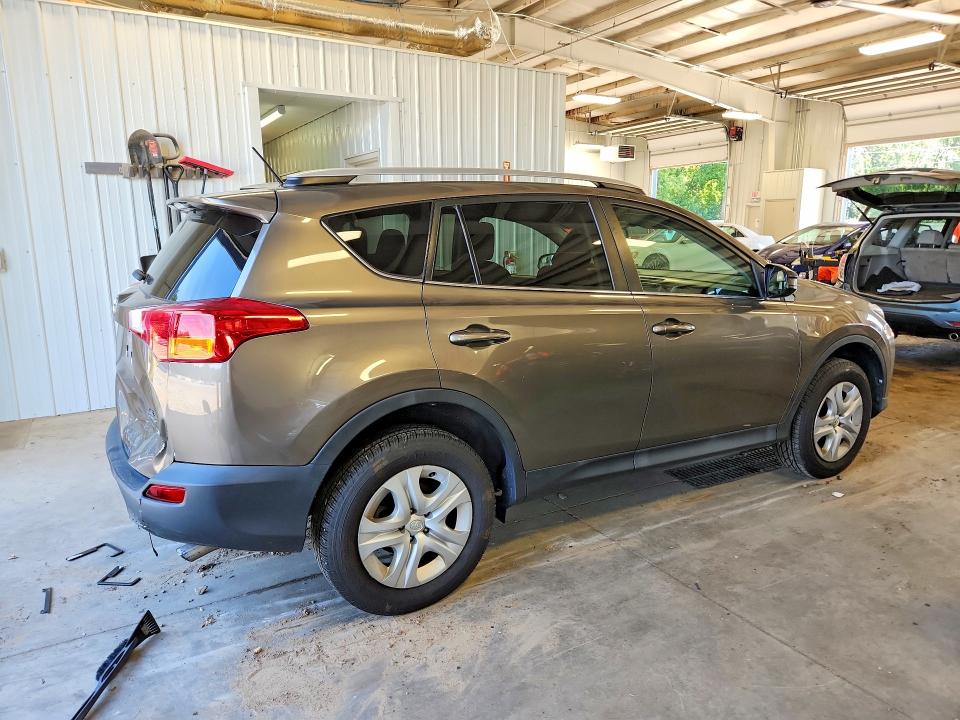 60460936 :رقم المزاد ، 2T3BFREV6FW274646 vin ، 2015 Toyota Rav4 مزاد بيع