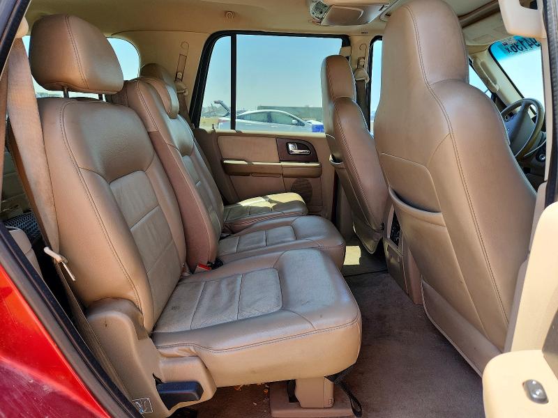 2005 Ford Expedition მანქანა იყიდება აუქციონზე, vin: 1FMFU18515LA45647, აუქციონის ნომერი: 61694136