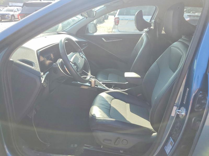 59612716 :رقم المزاد ، KNDCR3L10P5045932 vin ، 2023 Kia Niro مزاد بيع