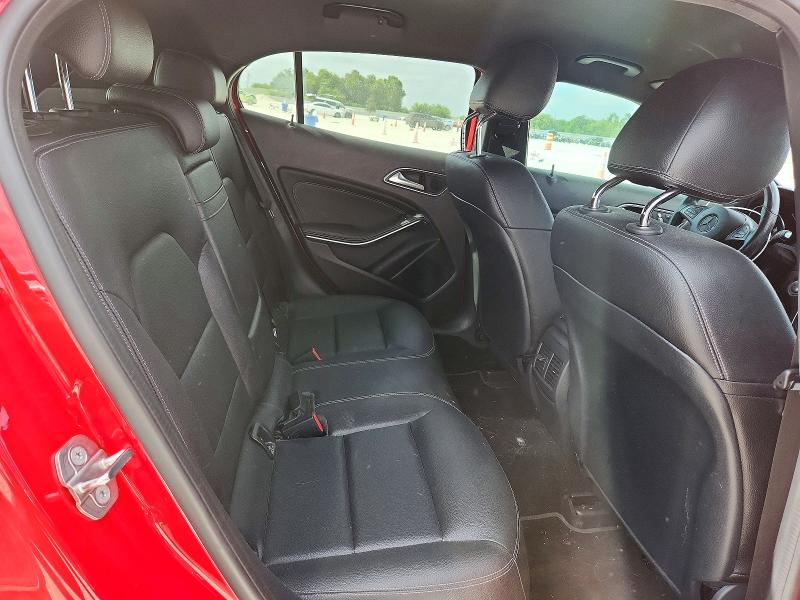 62685606 :رقم المزاد ، WDCTG4EB0LU023456 vin ، 2020 Mercedes-benz Gla مزاد بيع