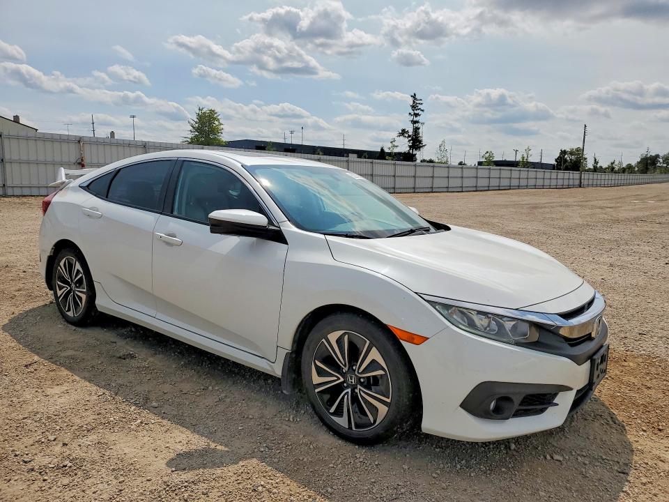 62218146 :رقم المزاد ، 19XFC1F3XGE000520 vin ، 2016 Honda Civic مزاد بيع