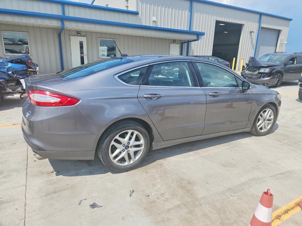 59400426 :رقم المزاد ، 3FA6P0HD9ER390171 vin ، 2014 Ford Fusion مزاد بيع