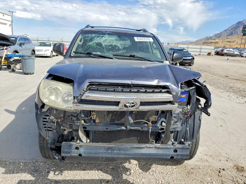 85622335 :رقم المزاد ، JTEBU14R158044072 vin ، 2005 Toyota 4runner مزاد بيع