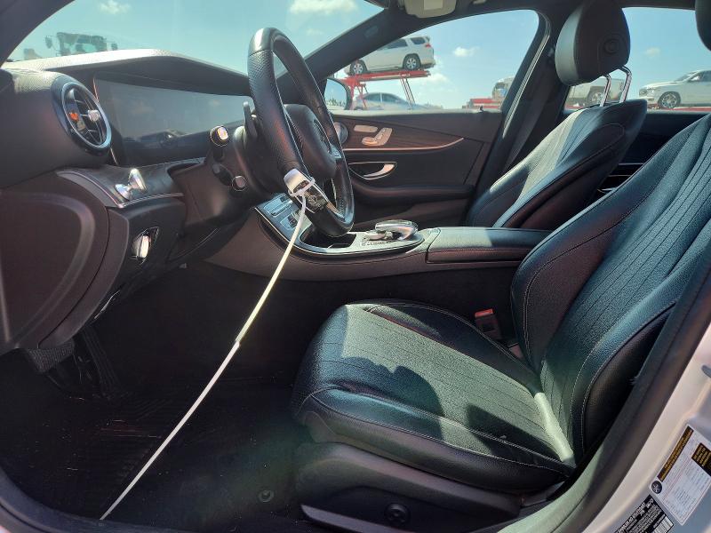 62782046 :رقم المزاد ، WDDZF4JB4JA348463 vin ، 2018 Mercedes-benz E مزاد بيع