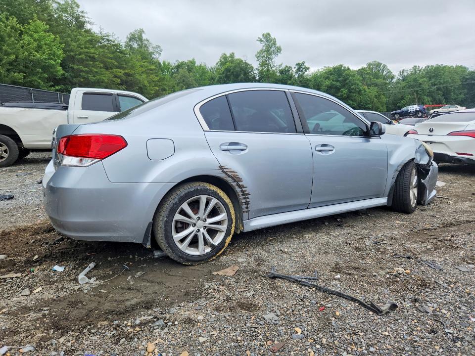 2013 Subaru Legacy მანქანა იყიდება აუქციონზე, vin: 4S3BMBC67D3010165, აუქციონის ნომერი: 60254736