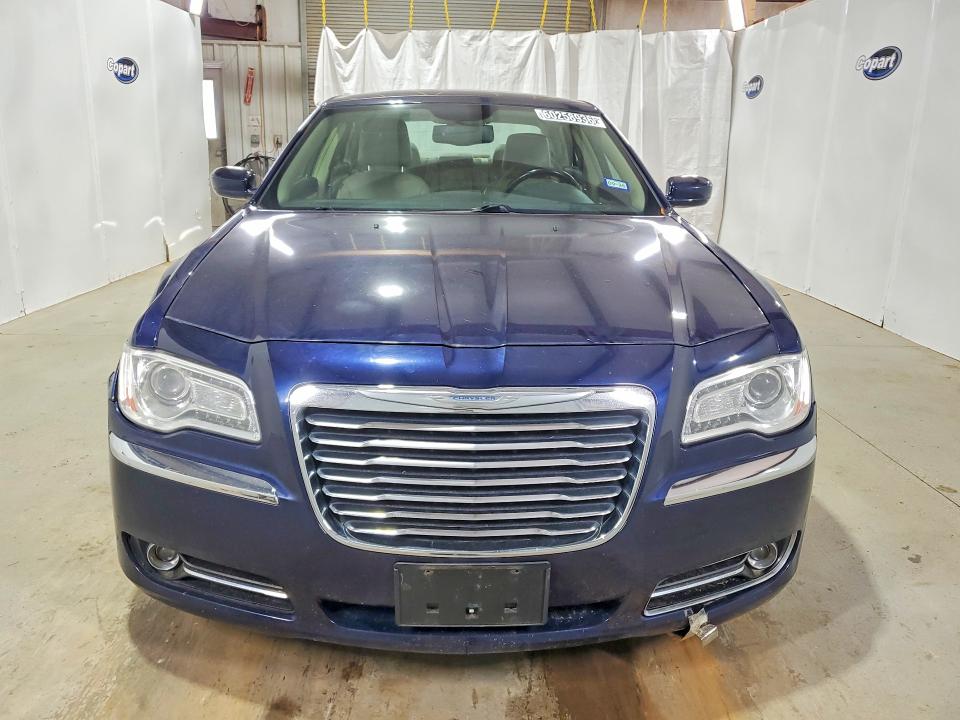 60258936 :رقم المزاد ، 2C3CCAAG8EH200881 vin ، 2014 Chrysler 300 مزاد بيع