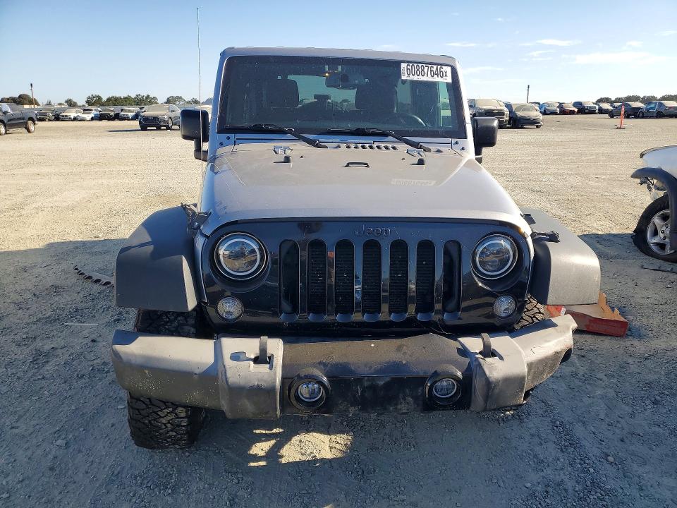 60887646 :رقم المزاد ، 1C4BJWDG0GL224538 vin ، 2016 Jeep Wrangler Unlimited مزاد بيع