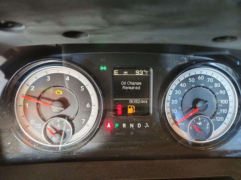 61166966 :رقم المزاد ، 1C6RR6KG2MS549338 vin ، 2021 Ram 1500 Classic مزاد بيع