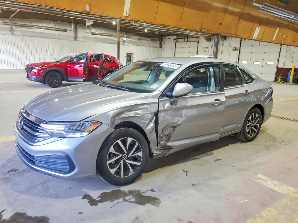 62395256 :رقم المزاد ، 3VW5M7BUXRM078652 vin ، 2024 Volkswagen Jetta مزاد بيع