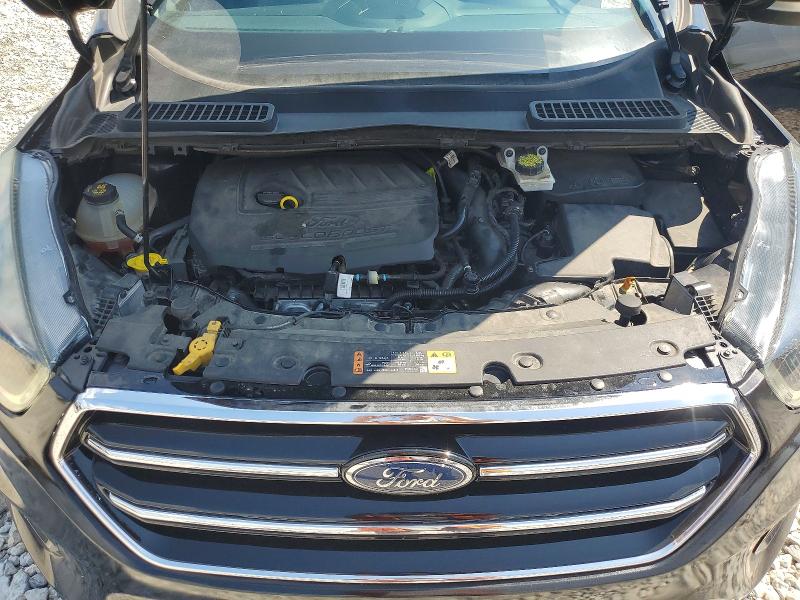 2017 Ford Escape მანქანა იყიდება აუქციონზე, vin: 1FMCU9JD1HUC77294, აუქციონის ნომერი: 60205776