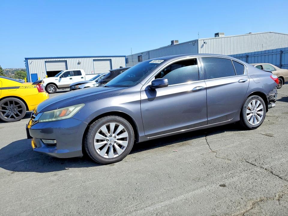 Продажа на аукционе авто 2013 Honda Accord, vin: 1HGCR3F83DA023789, номер лота: 59812506