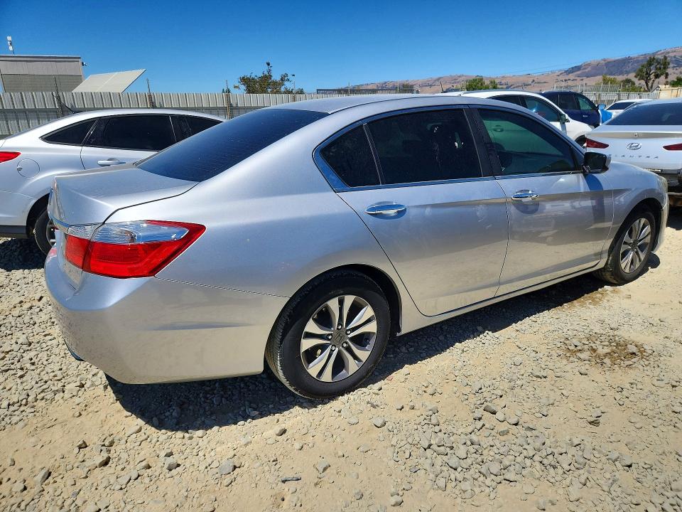 Продажа на аукционе авто 2013 Honda Accord, vin: 1HGCR2F38DA233965, номер лота: 62785346