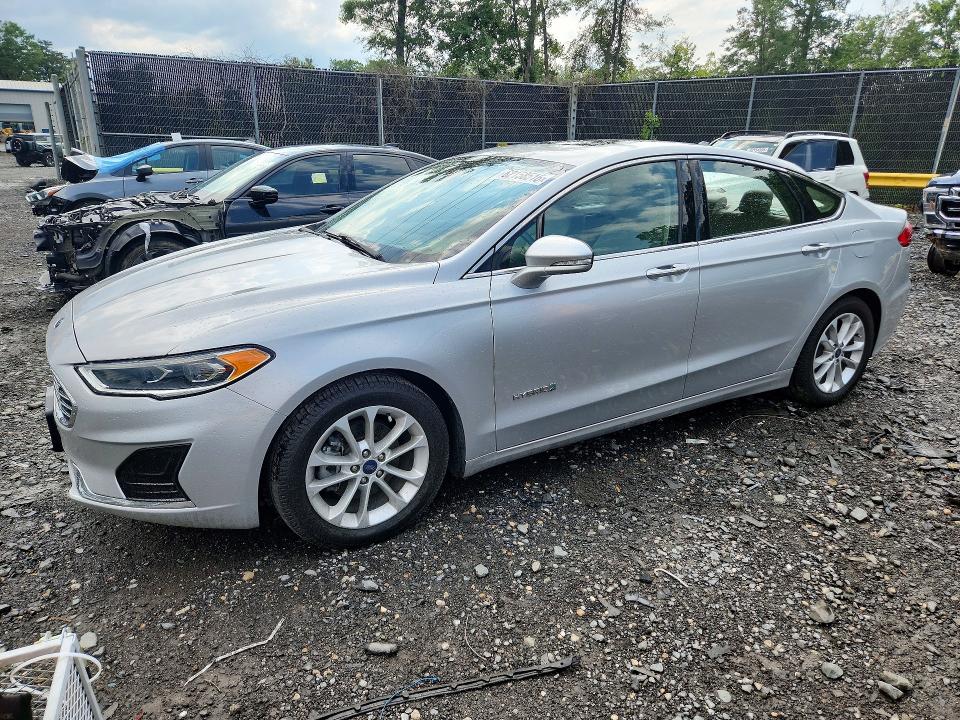 Продажа на аукционе авто 2019 Ford Fusion, vin: 3FA6P0MU0KR163324, номер лота: 62158516