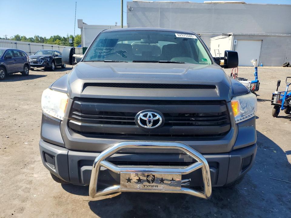 Продаж на аукціоні авто 2015 Toyota Tundra, vin: 5TFCY5F13FX018740, номер лоту: 62975506