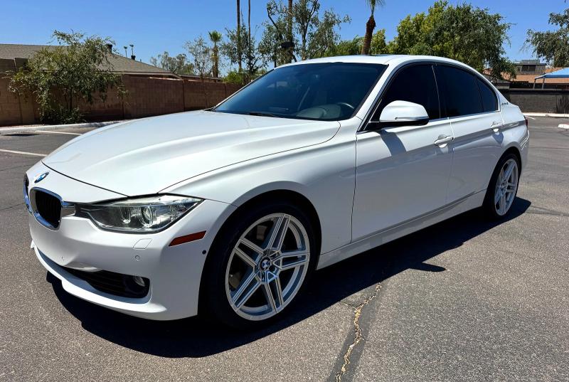 60680046 :رقم المزاد ، WBA3F9C57DF484398 vin ، 2013 Bmw Activehybrid 3 مزاد بيع
