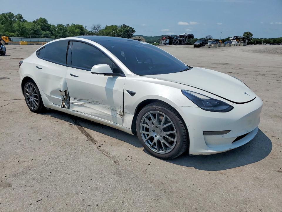 Продаж на аукціоні авто 2022 Tesla Model 3, vin: 5YJ3E1EA8NF111734, номер лоту: 62490766