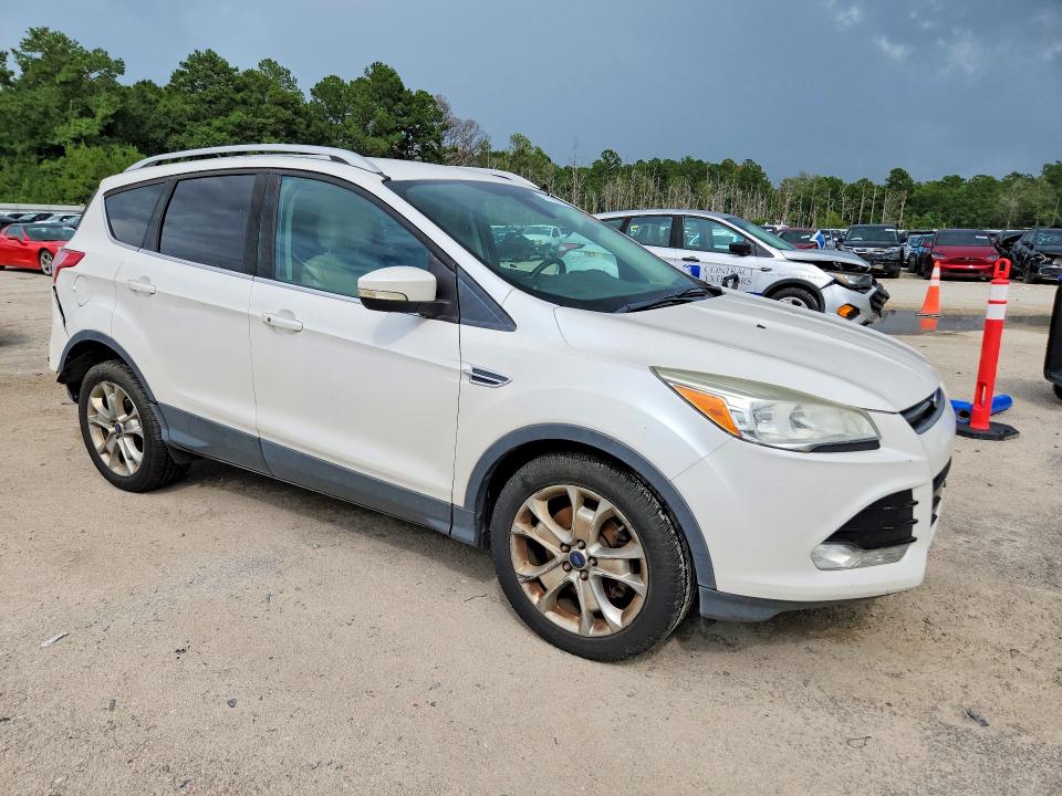 2014 Ford Escape მანქანა იყიდება აუქციონზე, vin: 1FMCU0J95EUD70242, აუქციონის ნომერი: 61190666