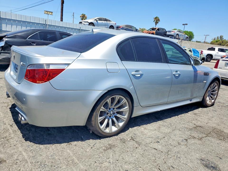 2006 Bmw M5 მანქანა იყიდება აუქციონზე, vin: WBSNB93556B583179, აუქციონის ნომერი: 60506066