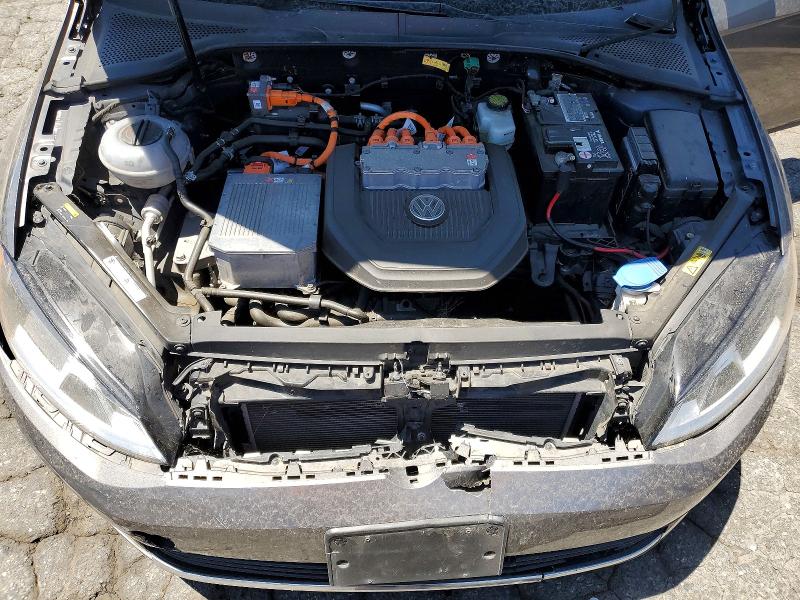 62333336 :رقم المزاد ، WVWKP7AUXGW911698 vin ، 2016 Volkswagen E-golf مزاد بيع