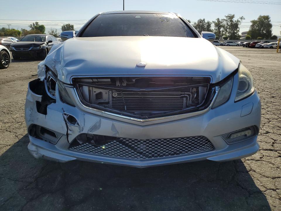 61368686 :رقم المزاد ، WDDKJ7CB5AF014783 vin ، 2010 Mercedes-benz E مزاد بيع