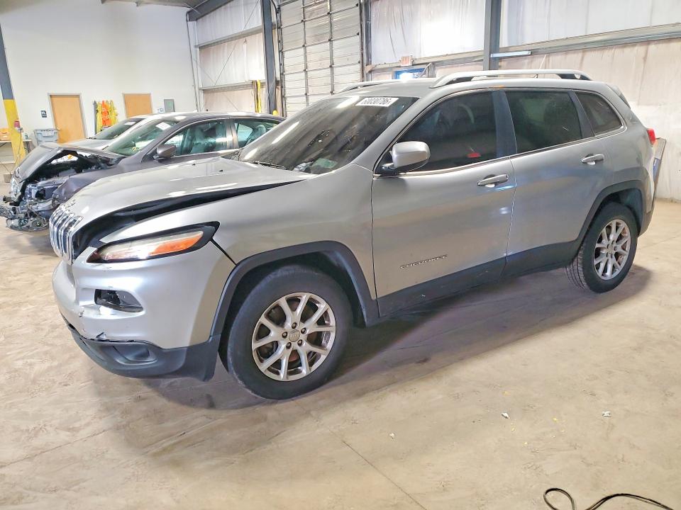 2015 Jeep Cherokee მანქანა იყიდება აუქციონზე, vin: 1C4PJMCS4FW565471, აუქციონის ნომერი: 60030786