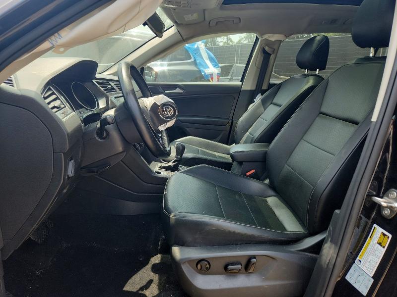Продажа на аукционе авто 2018 Volkswagen Tiguan, vin: 3VV2B7AX2JM016157, номер лота: 61767796