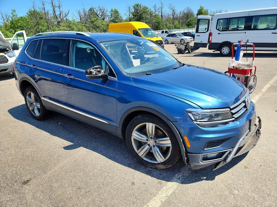 2018 Volkswagen Tiguan მანქანა იყიდება აუქციონზე, vin: 3VV4B7AX2JM174782, აუქციონის ნომერი: 59596716