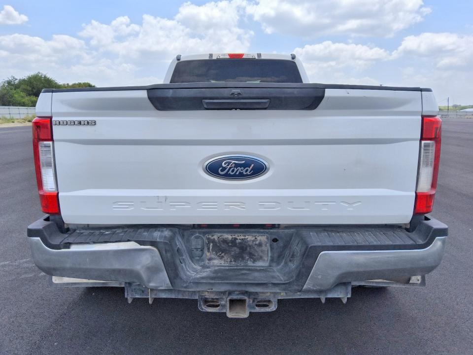 Продажа на аукционе авто 2019 Ford F350, vin: 1FT8W3DT4KEE64308, номер лота: 60919846