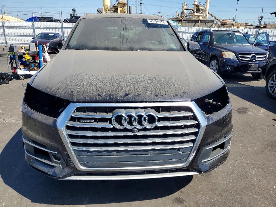 Продаж на аукціоні авто 2017 Audi Q7, vin: WA1VAAF72HD017877, номер лоту: 60496916