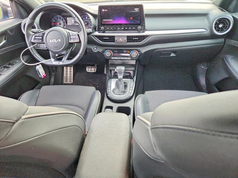 2022 Kia Forte მანქანა იყიდება აუქციონზე, vin: 3KPF54AD2NE473093, აუქციონის ნომერი: 60562646