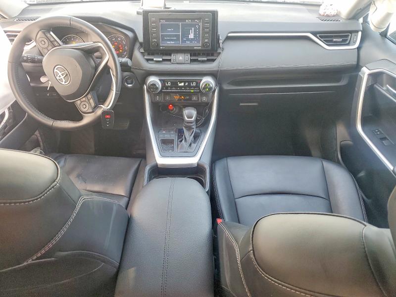 61935356 :رقم المزاد ، 2T3C1RFV5LW058140 vin ، 2020 Toyota Rav4 مزاد بيع