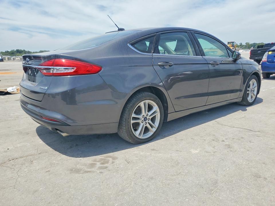 Продажа на аукционе авто 2018 Ford Fusion, vin: 3FA6P0UU6JR122405, номер лота: 63294366