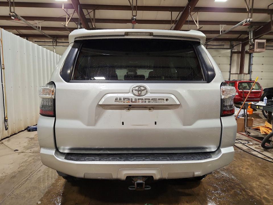 2016 Toyota 4runner მანქანა იყიდება აუქციონზე, vin: JTEBU5JR2G5331601, აუქციონის ნომერი: 61127576