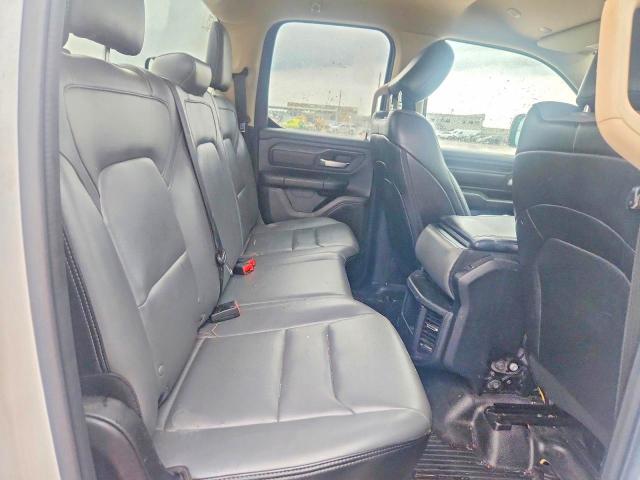 63676066 :رقم المزاد ، 1C6RRECT7KN667421 vin ، 2019 Ram 1500 مزاد بيع