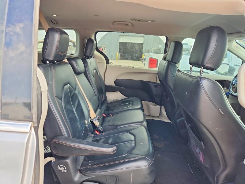 Продаж на аукціоні авто 2017 Chrysler Pacifica, vin: 2C4RC1BG3HR747494, номер лоту: 58113646