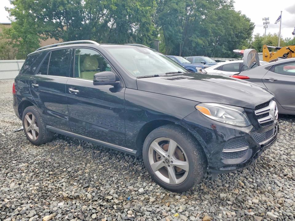 59951196 :رقم المزاد ، 4JGDA5HB5JB015371 vin ، 2018 Mercedes-benz Gle مزاد بيع