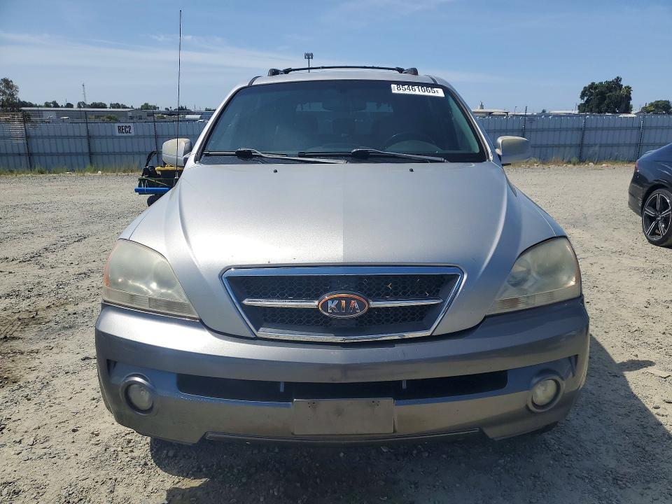 Продажа на аукционе авто 2004 Kia Sorento, vin: KNDJD733445239616, номер лота: 85461065