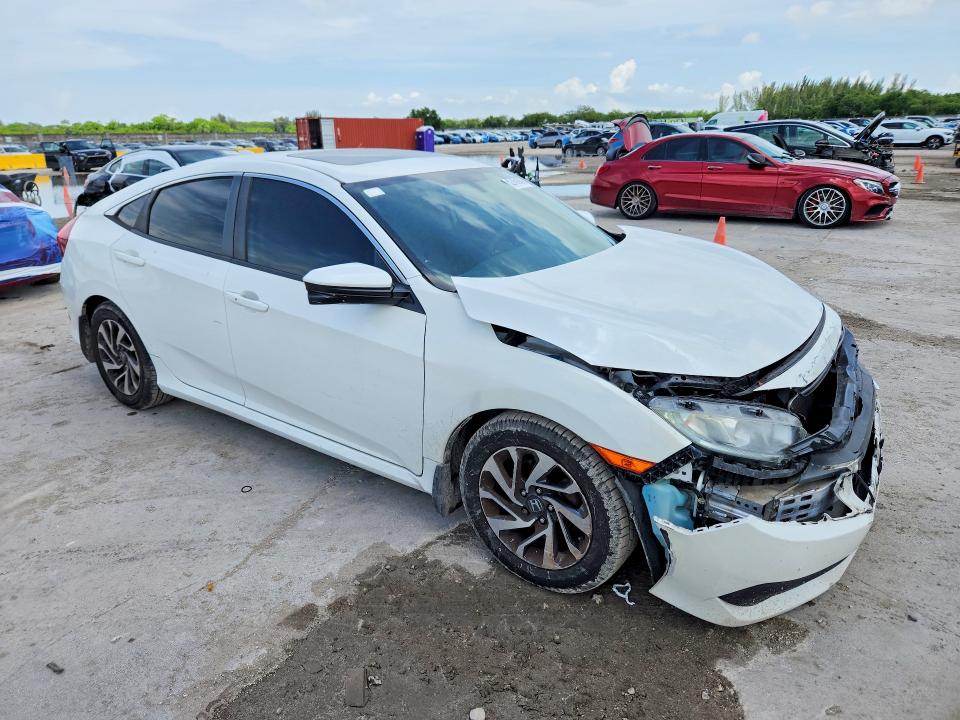 2017 Honda Civic მანქანა იყიდება აუქციონზე, vin: 19XFC2F70HE080694, აუქციონის ნომერი: 62459946