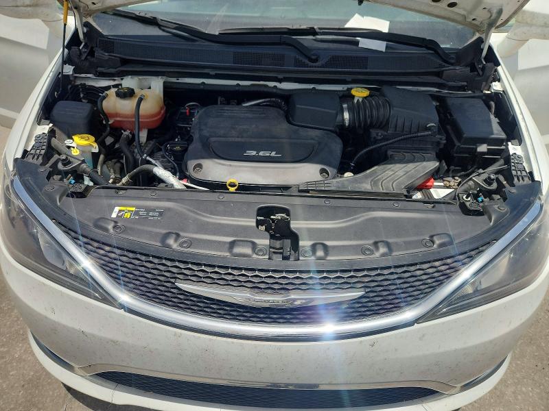 Продажа на аукционе авто 2018 Chrysler Pacifica, vin: 2C4RC1FG0JR125550, номер лота: 61624956