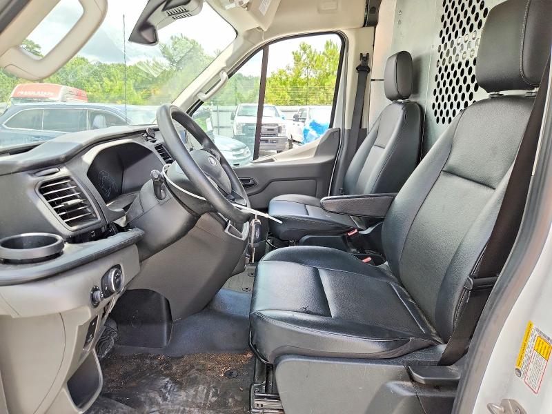61751856 :رقم المزاد ، 1FTBR1CG5NKA39966 vin ، 2022 Ford Transit مزاد بيع