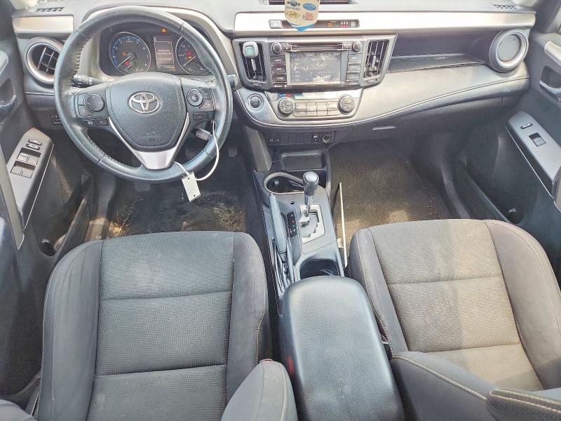 61633746 :رقم المزاد ، 2T3RFREV6JW789802 vin ، 2018 Toyota Rav4 مزاد بيع