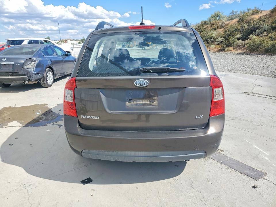 62316566 :رقم المزاد ، KNAFG528297241176 vin ، 2009 Kia Rondo مزاد بيع