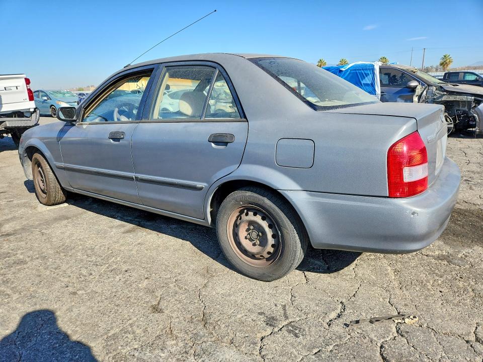 62467846 :رقم المزاد ، JM1BJ222010444965 vin ، 2001 Mazda Protege مزاد بيع