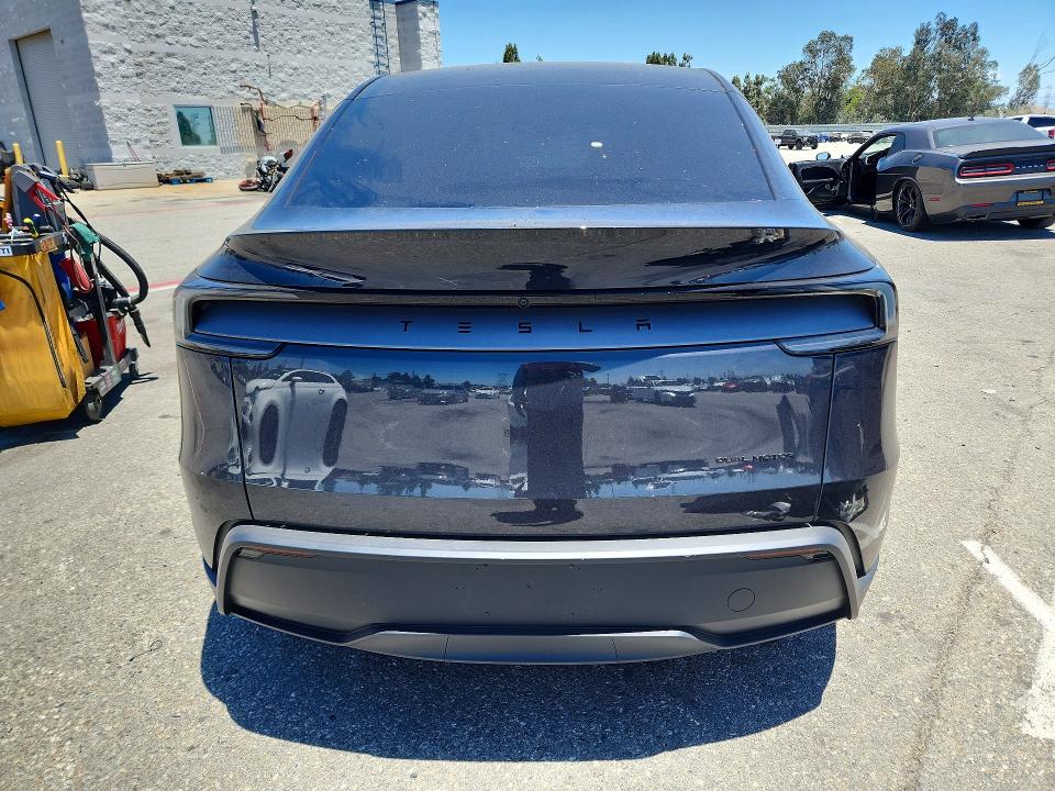 59931926 :رقم المزاد ، 7SAYGDEE7TF610190 vin ، 2026 Tesla Model Y مزاد بيع
