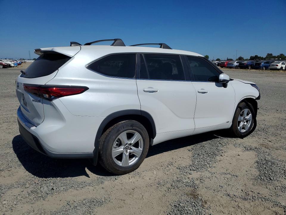 Продажа на аукционе авто 2023 Toyota Highlander, vin: 5TDBBRCH4PS133960, номер лота: 60826686
