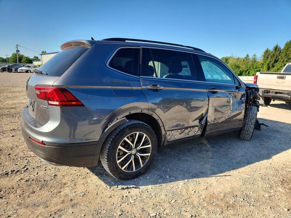 Продажа на аукционе авто 2019 Volkswagen Tiguan, vin: 3VV2B7AX2KM176461, номер лота: 63313216