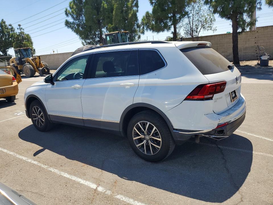 62859916 :رقم المزاد ، 3VV3B7AX5LM133562 vin ، 2020 Volkswagen Tiguan مزاد بيع