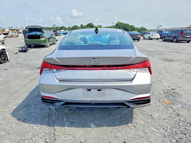 Продажа на аукционе авто 2022 Hyundai Elantra, vin: 5NPLM4AG0NH070645, номер лота: 62835096
